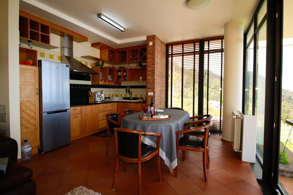 Cottage Ocean View Porto Moniz Exteriör bild
